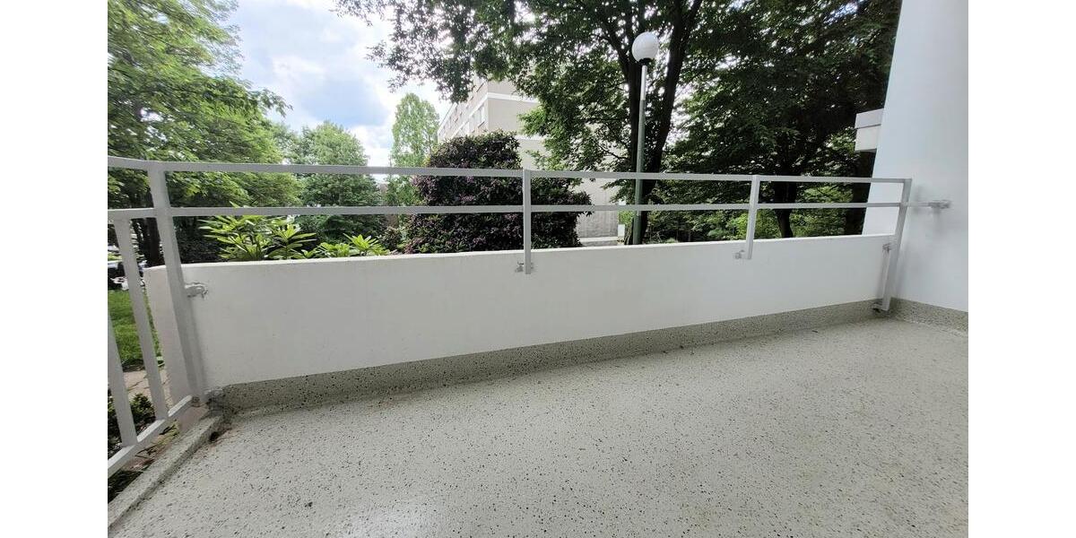 Erdgeschoßwohnung Essen Stadtbezirk VII - 3 Zimmer, 71 m&sup2;, 569&euro; | Angebot:25423607