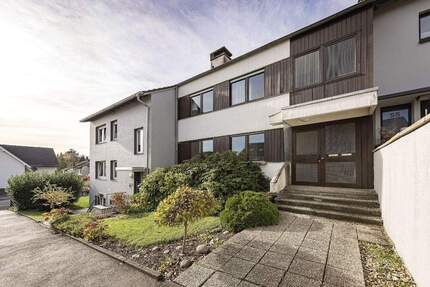 Mehrgenerationenwohnen am Schwelmer Loh: Reihenmittelhaus mit zwei Wohneinheiten 6 zimmer