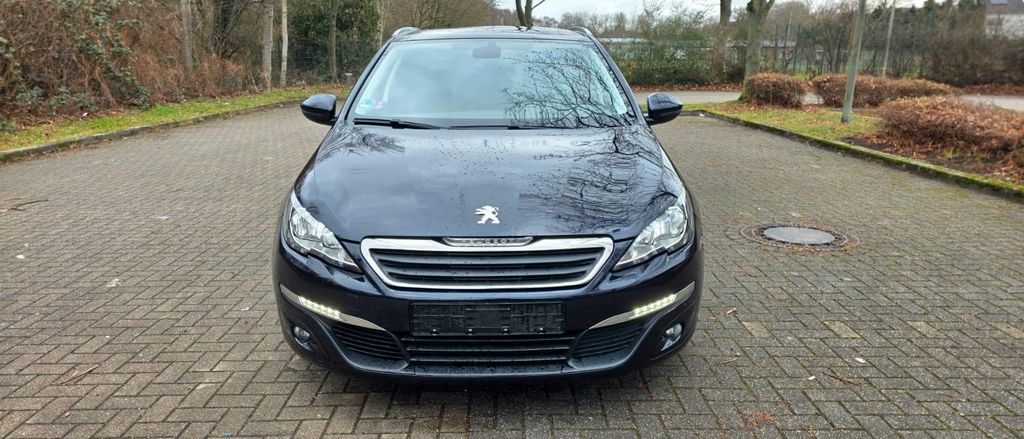 Peugeot 308 129.000 km 6.990 &euro; Sprockhövel 45549