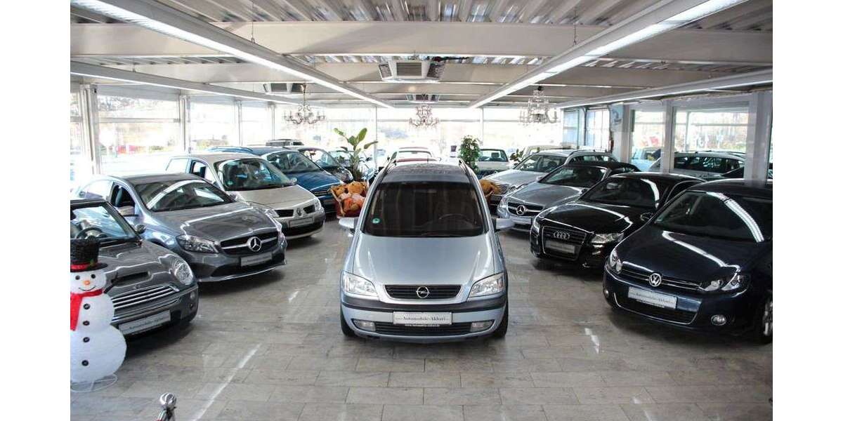 Opel Zafira 200.000 km 2.990 &euro; Essen 45356