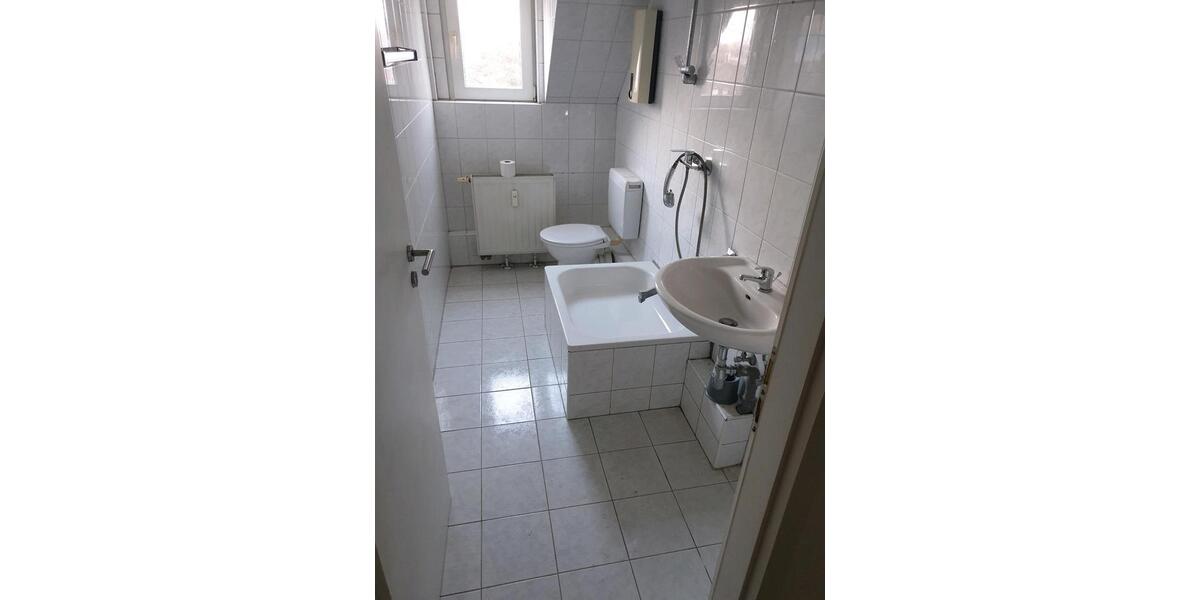 Dachgeschoßwohnung Oberhausen Alsfeld - 2 Zimmer, 50 m&sup2;, 500&euro; | Angebot:25723691