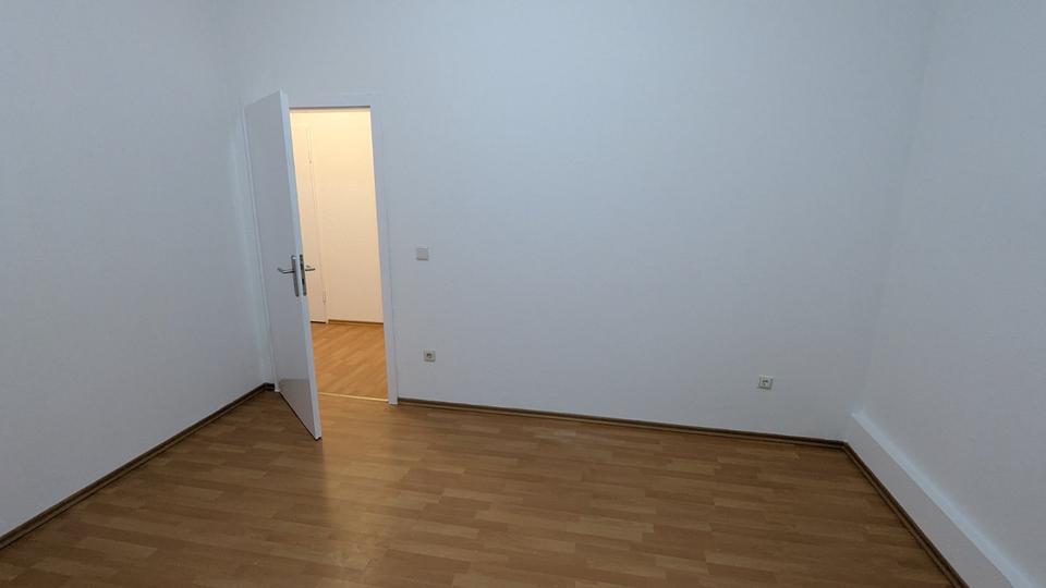 Etagenwohnung Oberhausen Biefang - 2 Zimmer, 58 m&sup2;, 420&euro; | Angebot:25714526