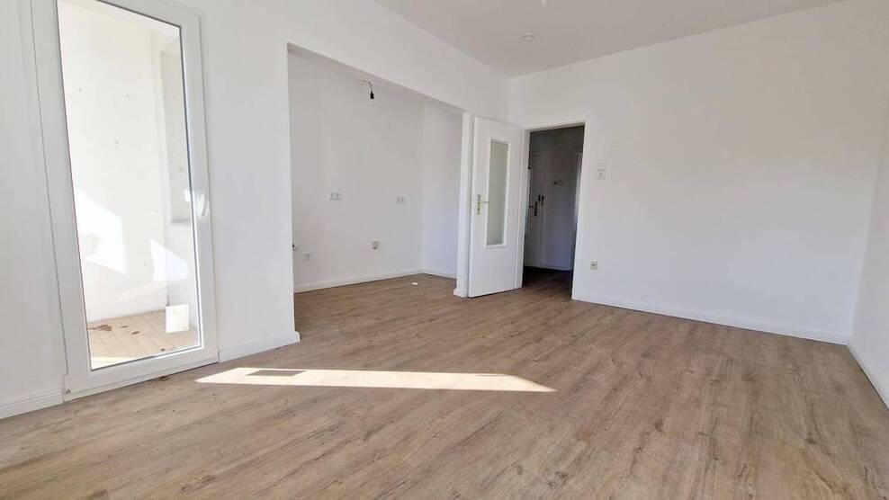 6 Wohnungen - 6 Balkone. Attraktive Lage mit nachhaltigem Vermietungspotenzial.