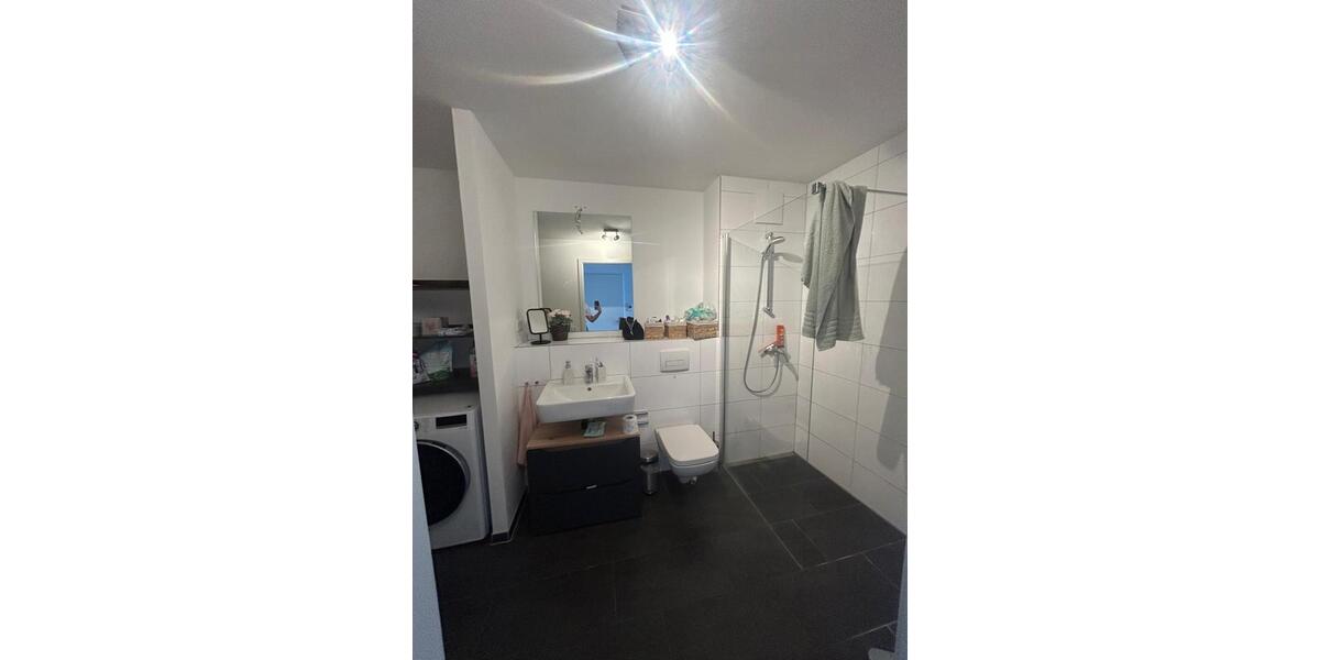 Etagenwohnung Essen Stadtbezirk III - 2.5 Zimmer, 63 m&sup2;, 684&euro; | Angebot:26641573