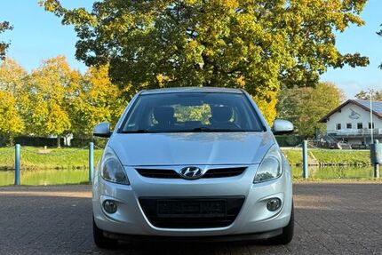Hyundai i20 144.000 km 4.300 € Datteln 45711