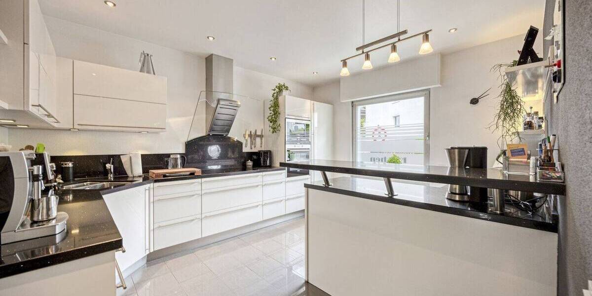 Bungalow Schwelm - 8 Zimmer, 293 m&sup2;, 698.000&euro; | Angebot:26787488