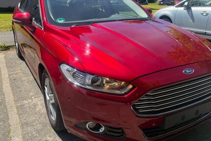 Ford Mondeo 57.000 km 9.299 &euro; wuppertal 42279