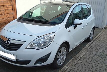 Opel Meriva 220.000 km 3.300 &euro; Bochum 44799