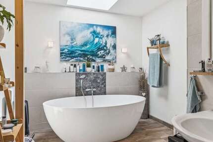 Wohnung zum Kaufen in Wülfrath 449.000 € 184 m² 5 zimmer