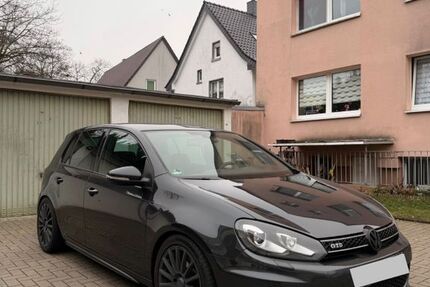 VW Golf 249.300 km 7.950 &euro; Marl 45772