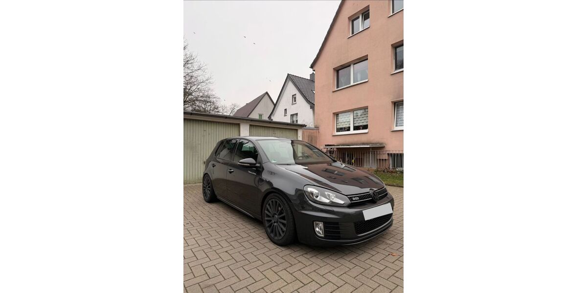 VW Golf 249.300 km 7.950 &euro; Marl 45772