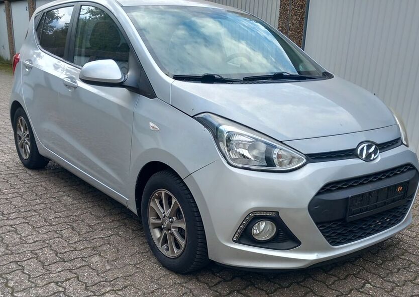 Hyundai i10 86.087 km 5.900 € Gelsenkirchen 45891