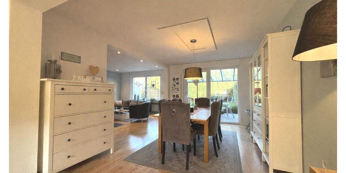 Doppelhaushälfte Oberhausen Osterfeld-West - 6 Zimmer, 161 m&sup2;, 449.000&euro; | Angebot:25686859