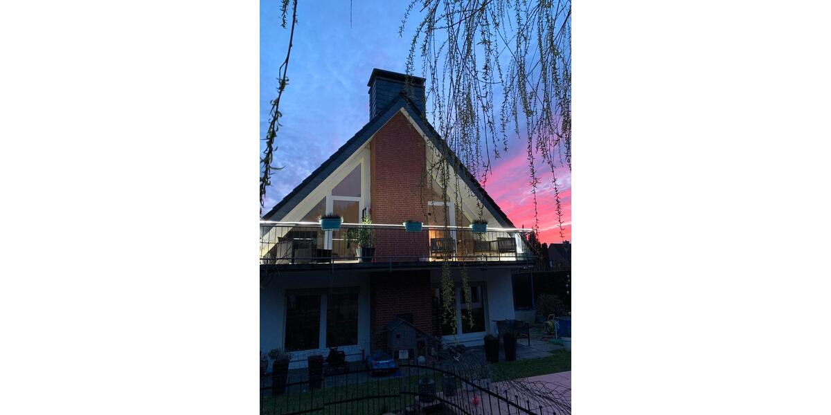 Einfamilienhaus Essen Stadtbezirk VII - 8 Zimmer, 200 m&sup2;, 799.000&euro; | Angebot:26226558