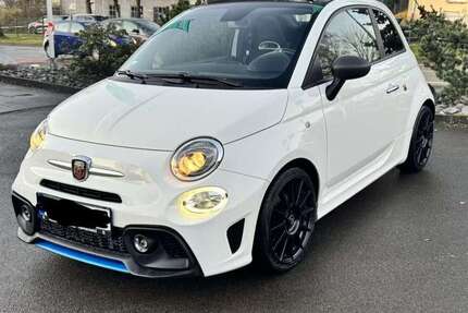 Abarth 595C 105.000 km 15.450 &euro; Wuppertal 42103