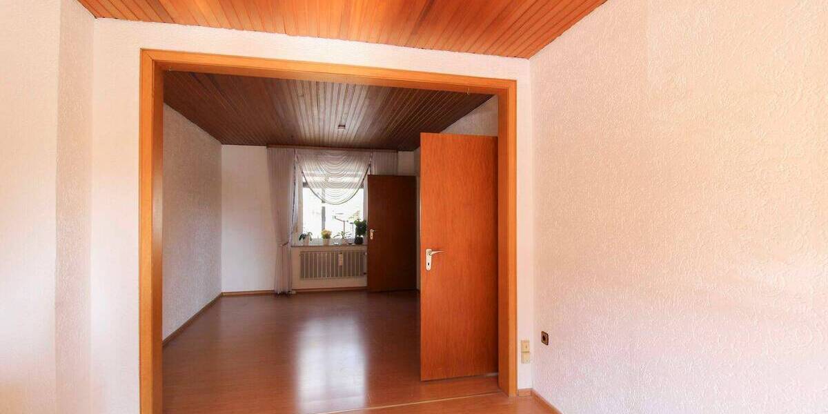 Reihenmittelhaus Dorsten Feldmark - 6 Zimmer, 96 m&sup2;, 179.000&euro; | Angebot:26555845