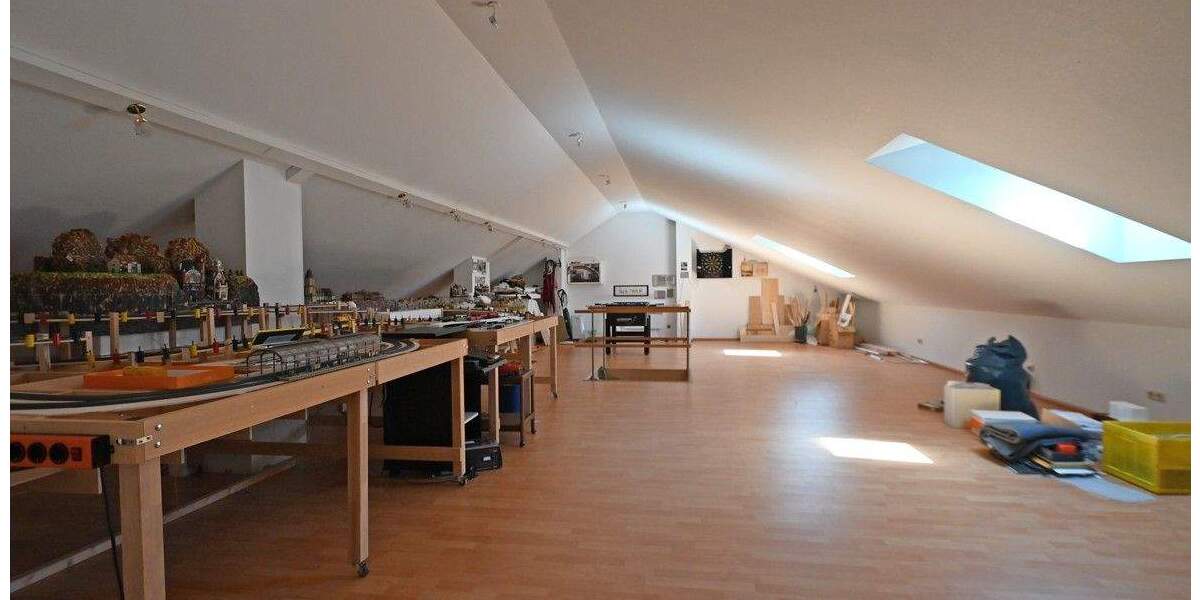 Etagenwohnung Essen Burgaltendorf - 5 Zimmer, 214 m&sup2;, 890.000&euro; | Angebot:23940573