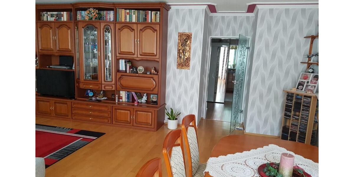 Erdgeschoßwohnung Wuppertal Cronenberg - 4 Zimmer, 113 m&sup2;, 299.000&euro; | Angebot:24901095