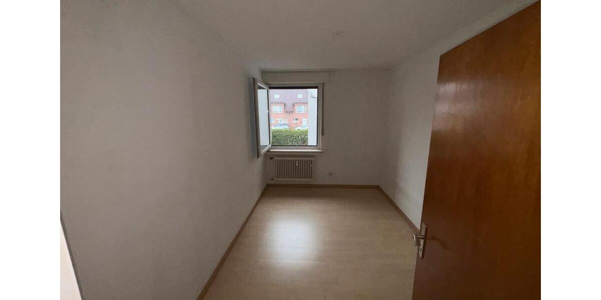 Etagenwohnung Gelsenkirchen Gelsenkirchen-Nord - 4 Zimmer, 97 m&sup2;, 1.100&euro; | Angebot:25790824