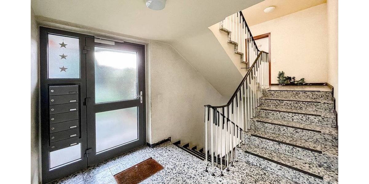 Zimmer Bochum Langendreer - 4 Zimmer, 98 m&sup2;, 1.000&euro; | Angebot:26486176