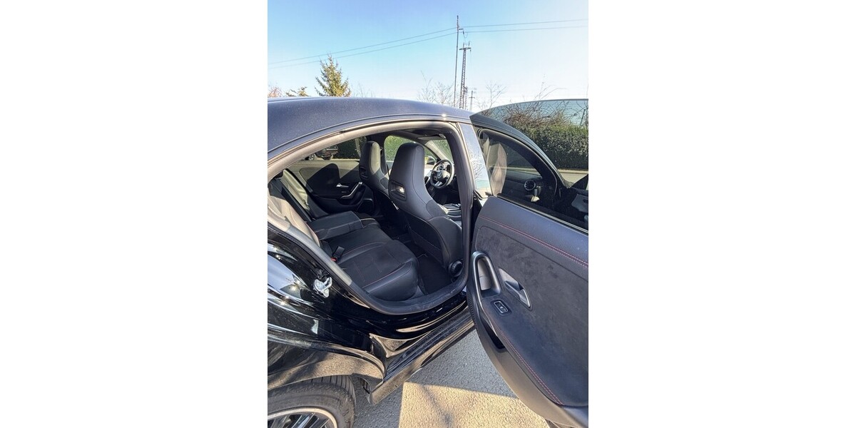 Mercedes-Benz CLA 200 33.629 km 49.000 &euro; Herten 45699