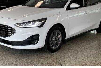 Ford Focus 15.000 km 21.690 &euro; Wuppertal 42329