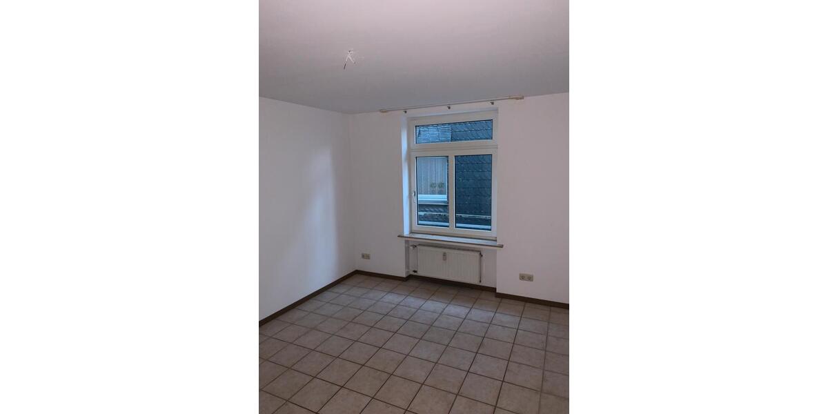 Etagenwohnung Hattingen - 3.5 Zimmer, 82 m&sup2;, 780&euro; | Angebot:26456090
