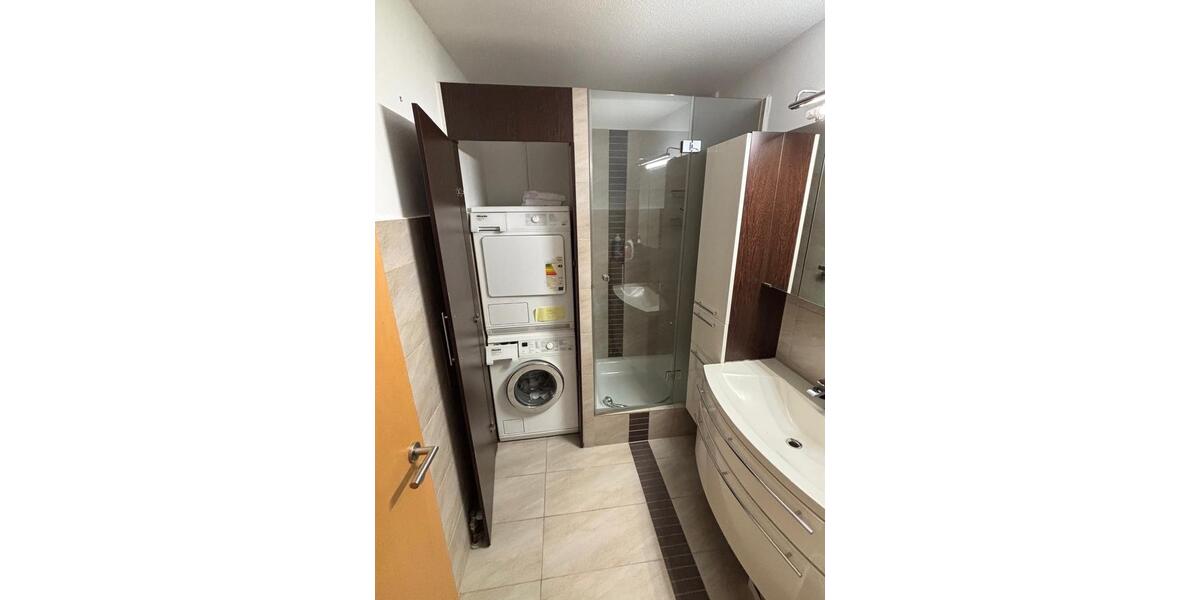 Etagenwohnung Erkrath - 3 Zimmer, 89 m&sup2;, 3.500&euro; | Angebot:26414750