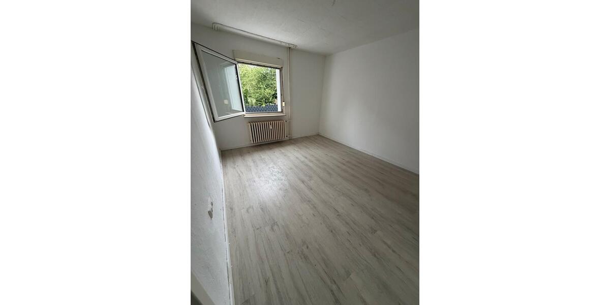Mehrfamilienhaus, Wohnhaus Gelsenkirchen Gelsenkirchen-West - 15 Zimmer, 254 m&sup2;, 430.000&euro; | Angebot:26802282