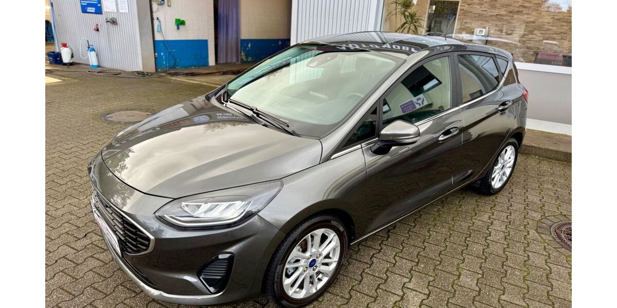 Ford Fiesta 14.087 km 16.950 &euro; Ratingen (Nähe Düsseldorf) 40883