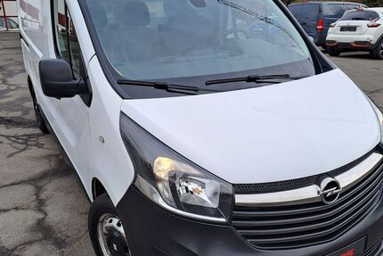 Opel Vivaro 81.200 km 13.700 &euro; Sprockhövel 45549