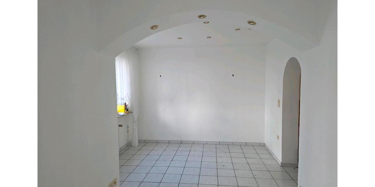 Erdgeschoßwohnung Essen Stadtbezirk III - 3 Zimmer, 80 m&sup2;, 220.000&euro; | Angebot:27492396