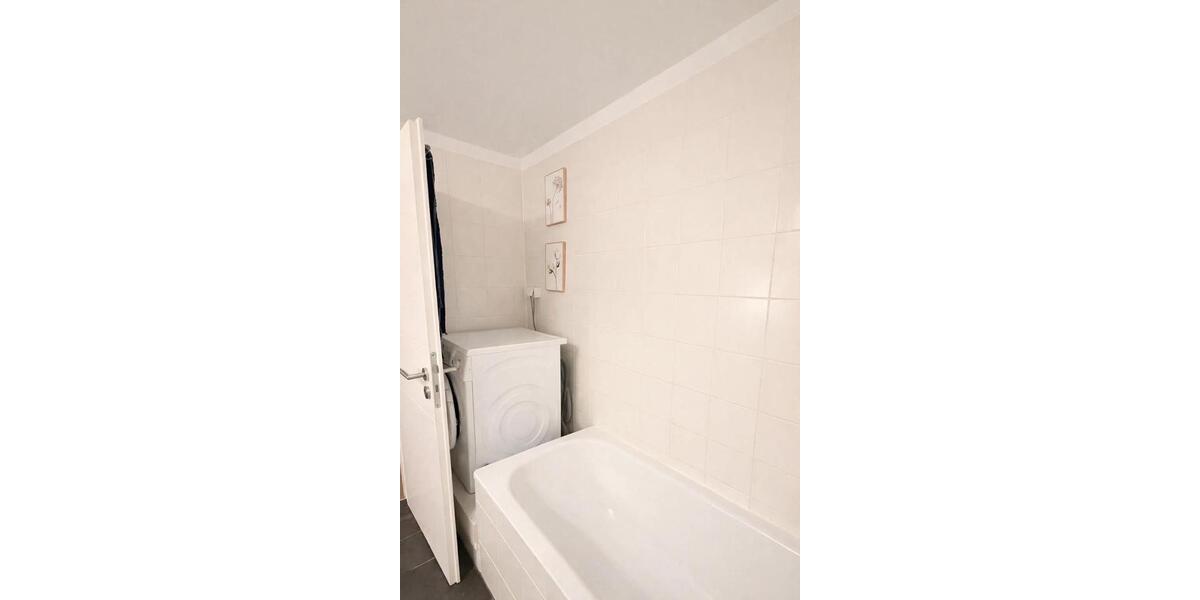 Erdgeschoßwohnung Essen Stadtbezirk VI - 3 Zimmer, 73 m&sup2;, 239.000&euro; | Angebot:25236997