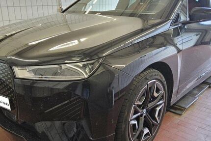 BMW iX 83.071 km 55.355 € Hagen 58091
