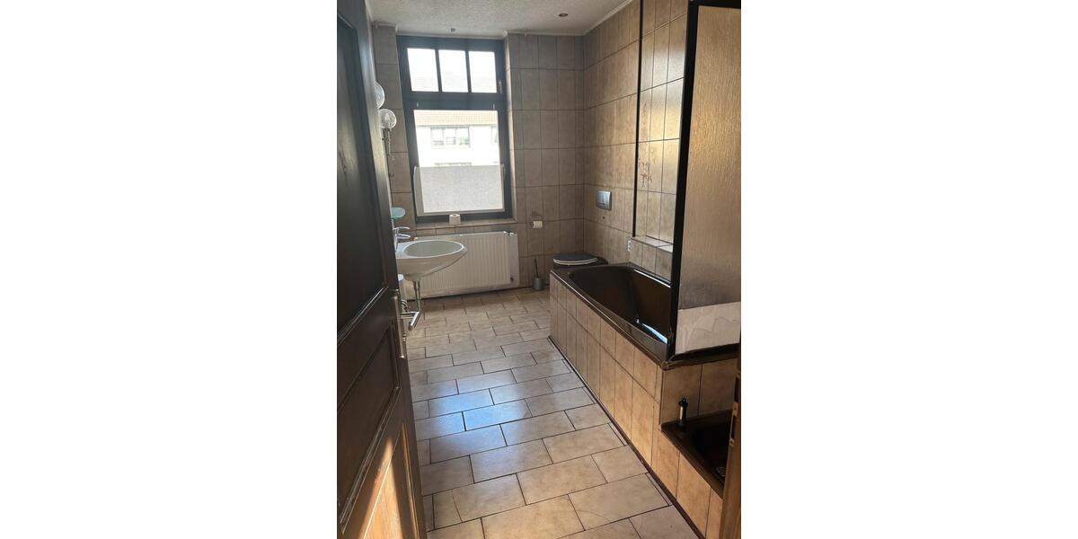 Mehrfamilienhaus in Duisburg Meiderich 6 zimmer