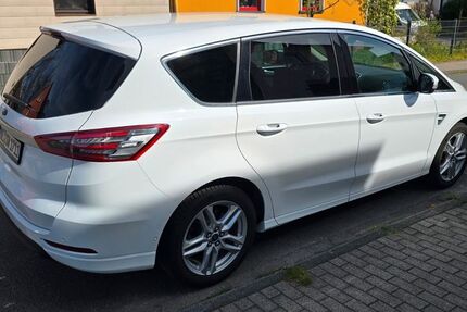 Ford S-Max 145.000 km 16.499 &euro; Herten 45699