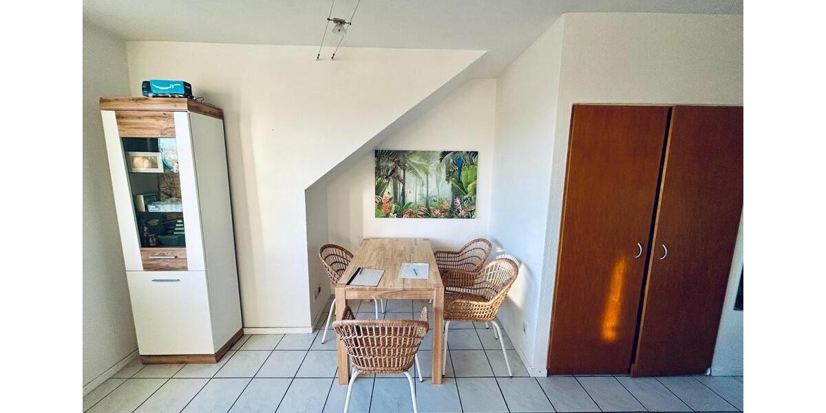 Dachgeschoßwohnung Recklinghausen Berghausen - 3 Zimmer, 55 m&sup2;, 463&euro; | Angebot:25312294