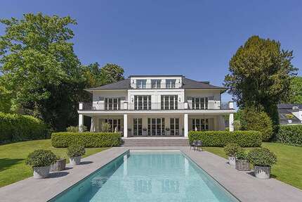 Haus zum Kaufen in Krefeld 6.350.000 € 651 m²