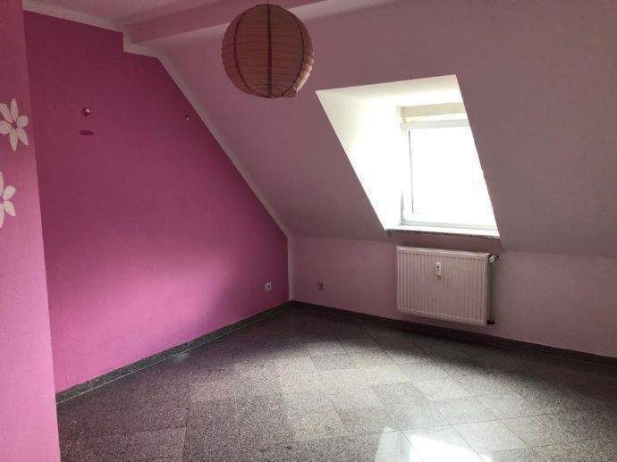 Etagenwohnung Gelsenkirchen Horst - 4 Zimmer, 85 m&sup2;, 700&euro; | Angebot:25682803