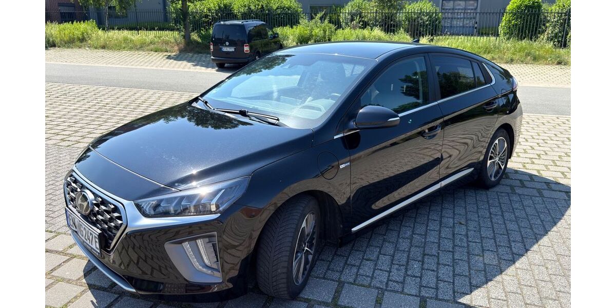 Hyundai IONIQ 93.500 km 16.900 &euro; Hattingen 45527