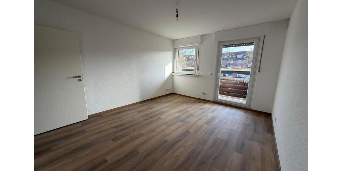 Reihenhaus Gladbeck Alt-Rentfort - 7 Zimmer, 140 m&sup2;, 1.950&euro; | Angebot:25595852