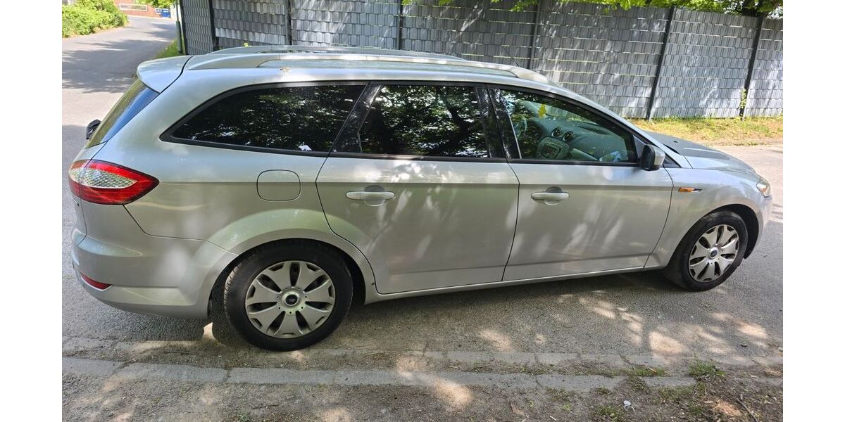 Ford Mondeo 353.000 km 1.350 &euro; Duisburg 47138