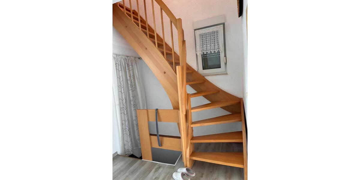 Reihenhaus Duisburg Beeck - 5 Zimmer, 135 m&sup2;, 318.000&euro; | Angebot:27496814