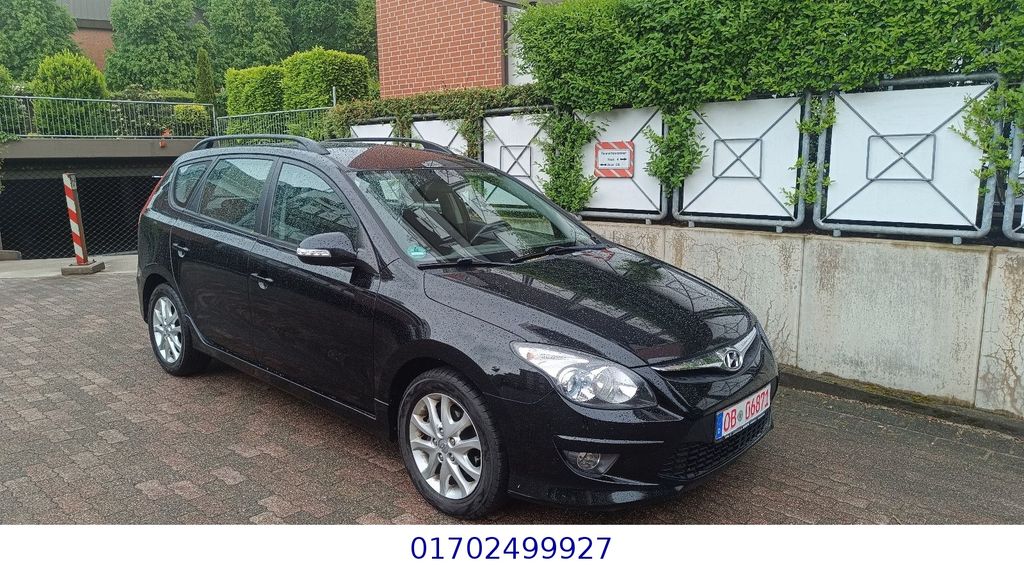 Hyundai i30 273.000 km 1.999 &euro; Oberhausen 46145