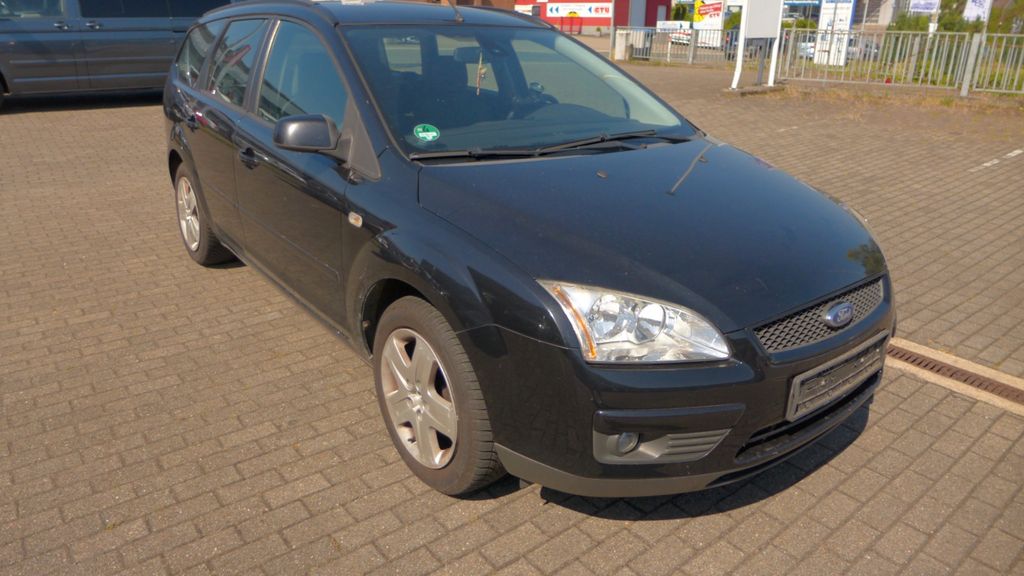 Ford Focus 227.400 km 1.990 &euro; Hattingen (bei Bochum) 45527