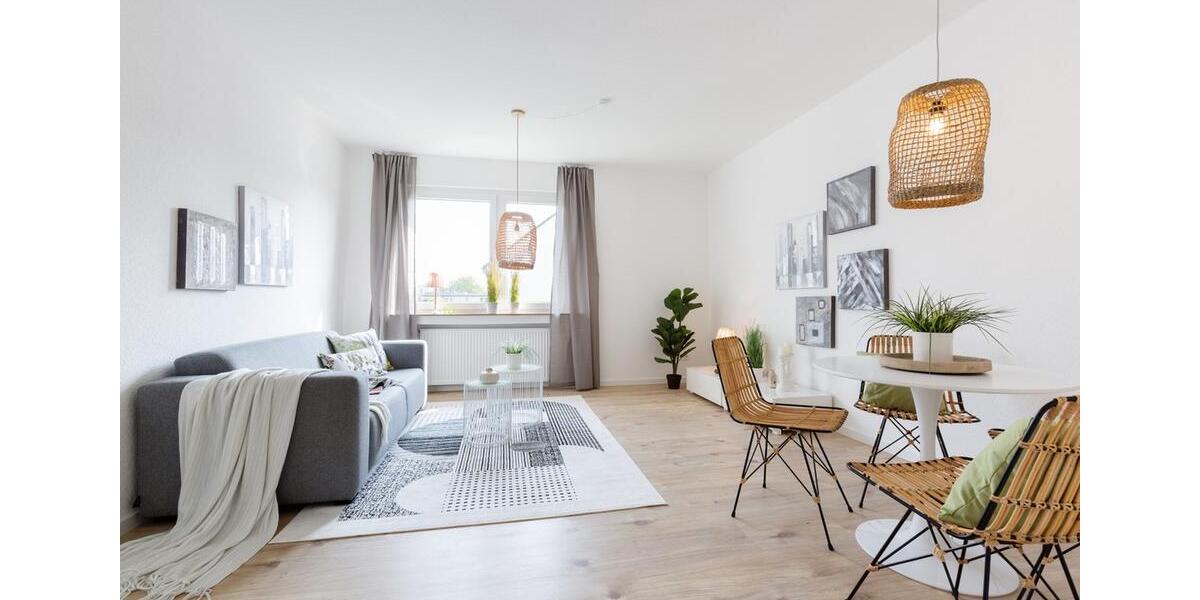 Top-sanierte Wohnung - einziehen und wohlfühlen - verkehrsberuhigte Lage - Tageslichtbad 2 zimmer