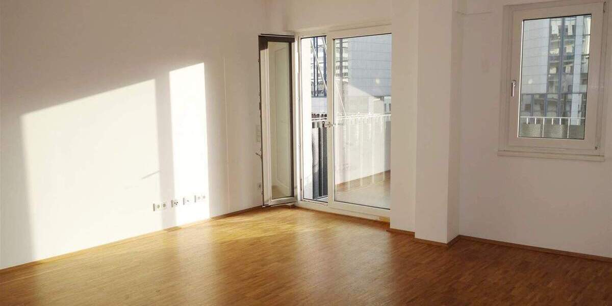 Etagenwohnung Düsseldorf Flingern Nord - 3 Zimmer, 85 m&sup2;, 1.410&euro; | Angebot:25645625