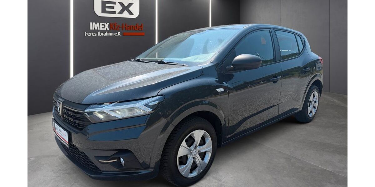 Dacia Sandero 106.000 km 9.999 &euro; Marl 45772