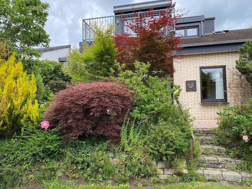 Einfamilienhaus mit großzügigem Garten