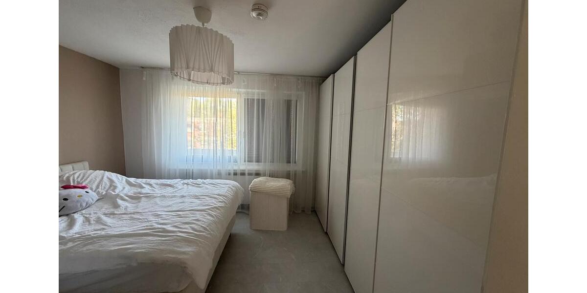 Etagenwohnung Essen Stadtbezirk V - 3 Zimmer, 70 m&sup2;, 624&euro; | Angebot:26680704